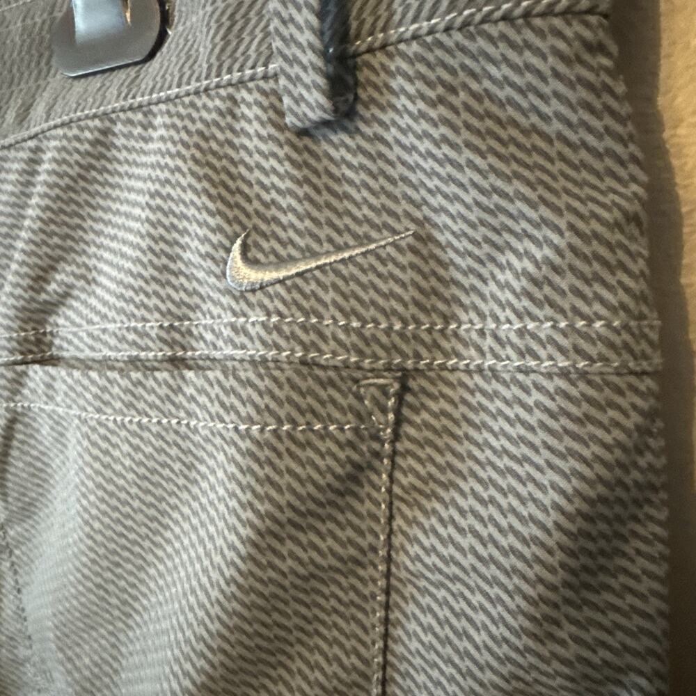 Nike Golf Men's Size 38x30 Tour Performance Dri-Fit Gray Athletic Workout Pants
